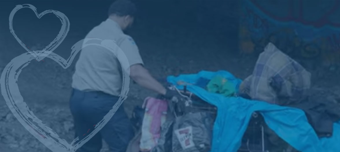 CS Officer with cart