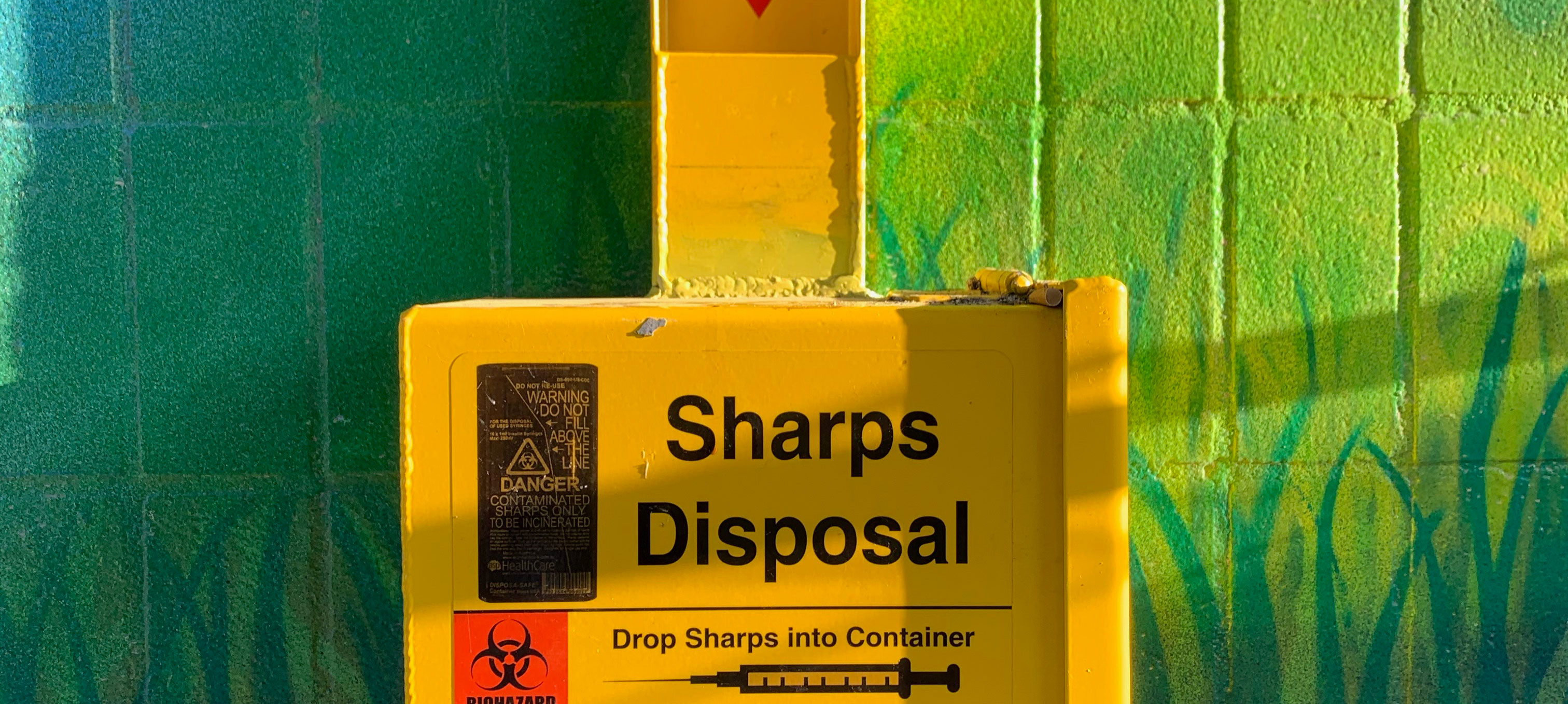 sharps disposal bin