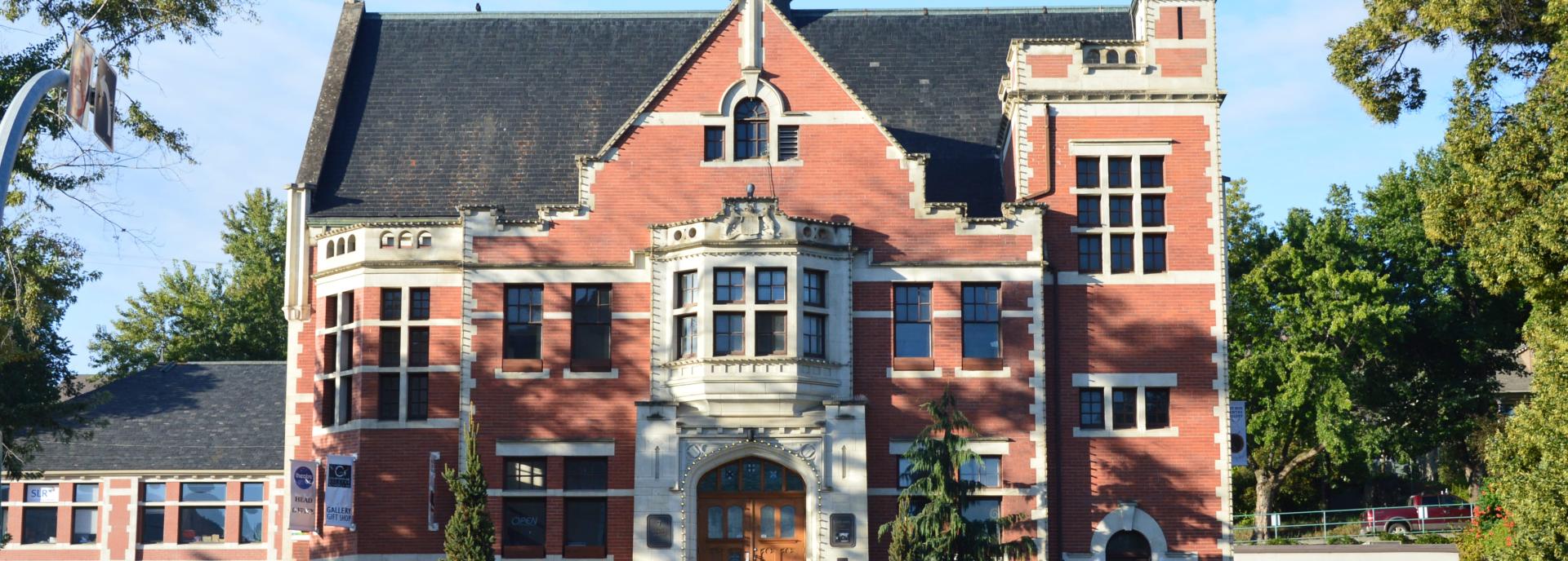 7_seymour_st_w.jpg